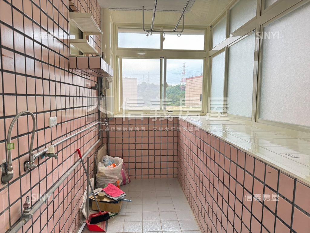 福禧花園漂亮電梯３房房屋室內格局與周邊環境