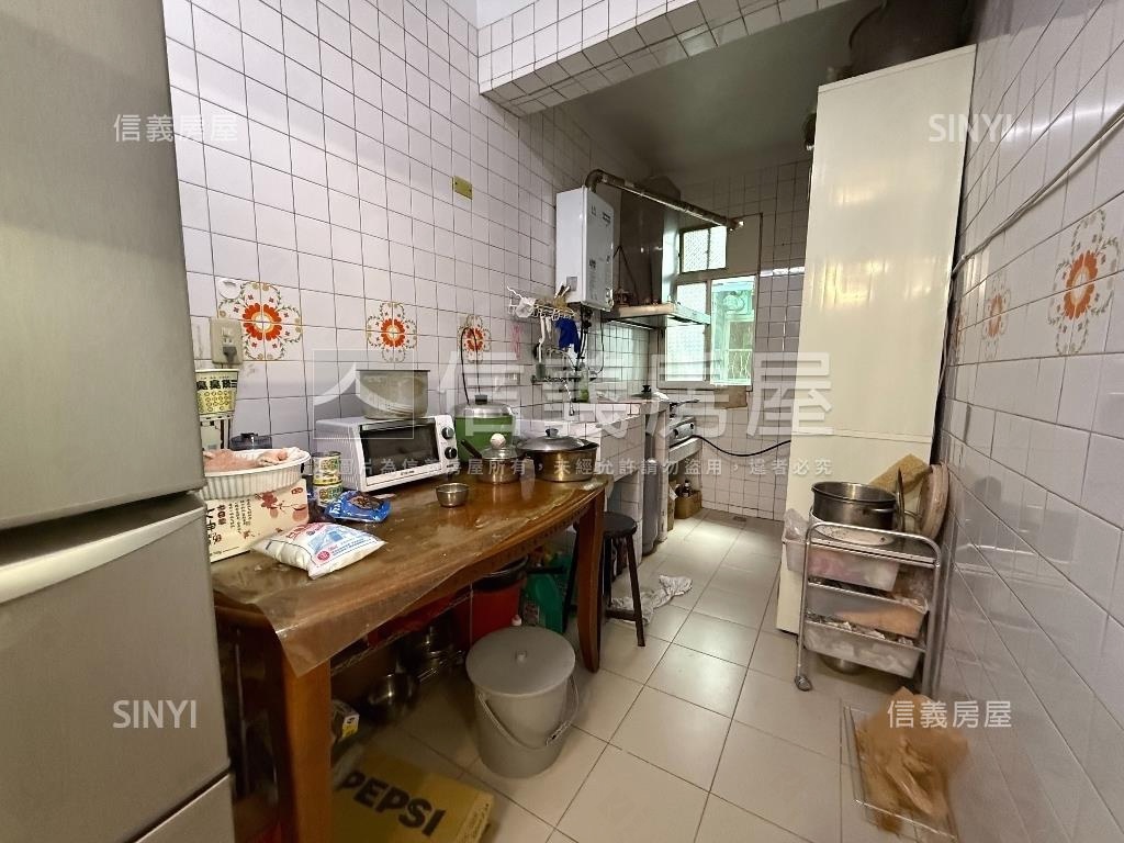福德靜巷低總價頂加房屋室內格局與周邊環境