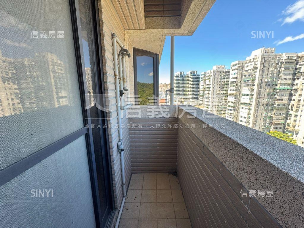 觀止高樓景觀大戶平面車位房屋室內格局與周邊環境