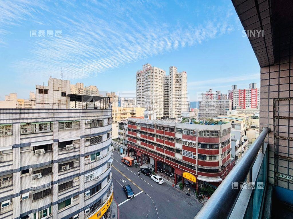 楠科園區公園旁四房車位房屋室內格局與周邊環境