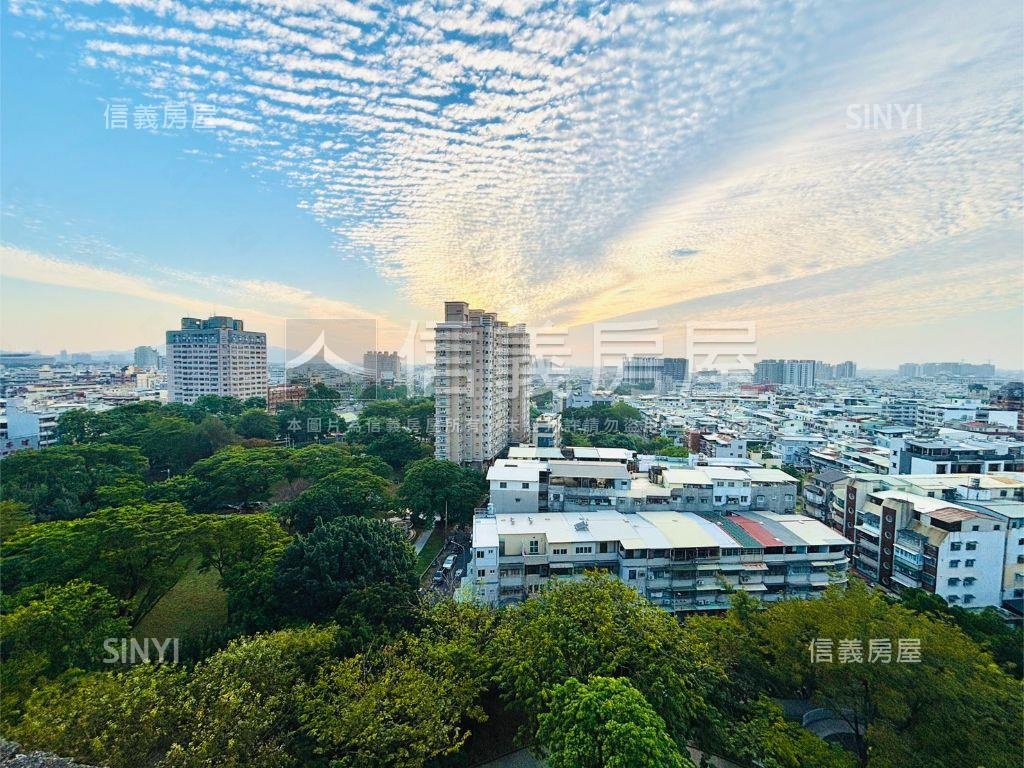 楠科園區公園旁四房車位房屋室內格局與周邊環境