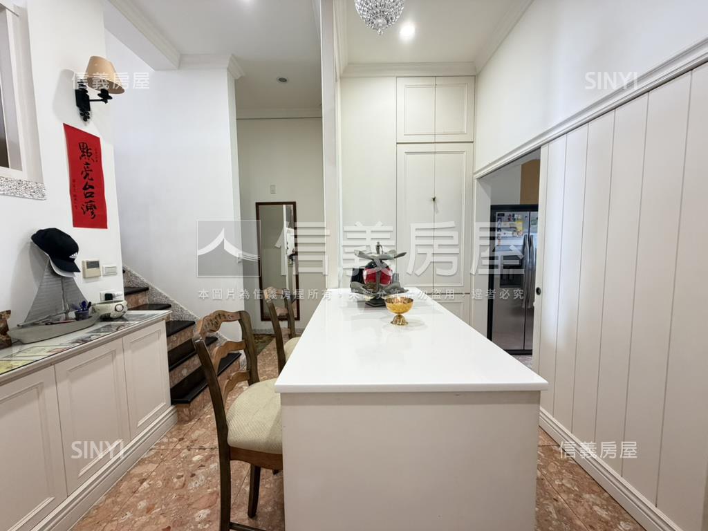 新北投美式鄉村美景樓中樓房屋室內格局與周邊環境