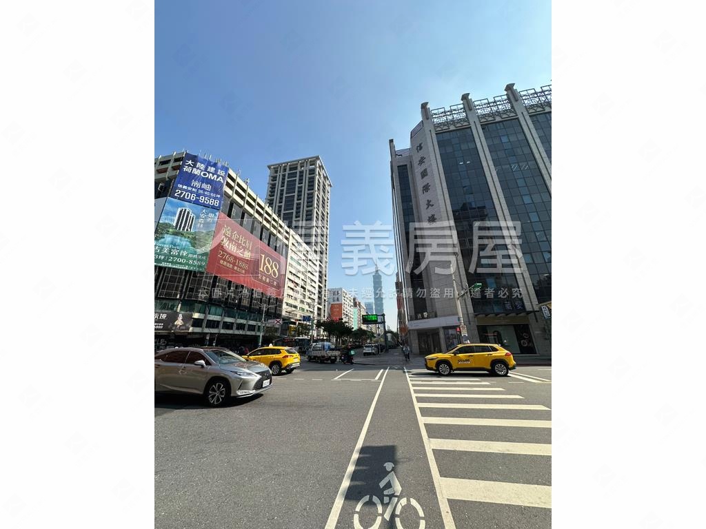 敦化風采升降平面車位房屋室內格局與周邊環境