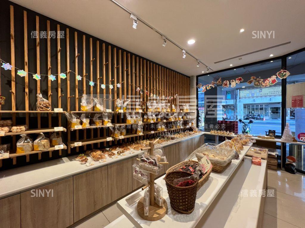 西區近綠園道收租透店房屋室內格局與周邊環境
