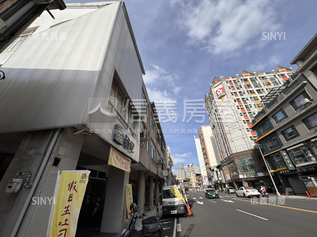 西區近綠園道收租透店房屋室內格局與周邊環境