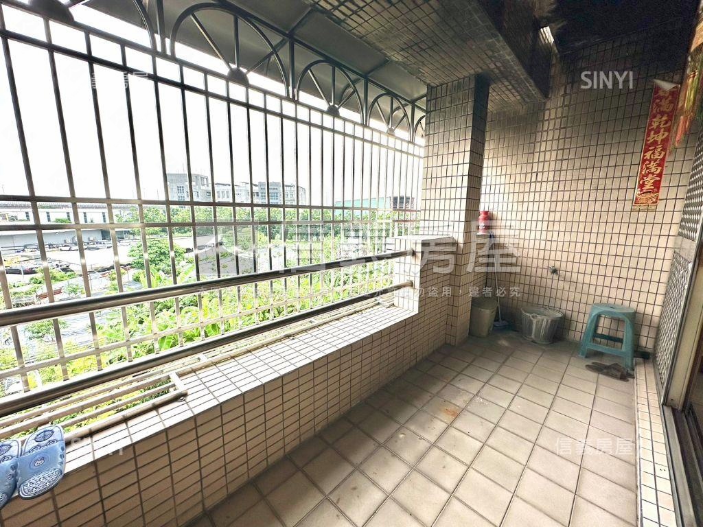 仁武高中旁五房正路透天厝房屋室內格局與周邊環境