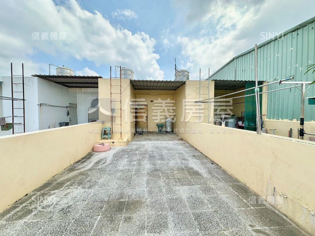 仁武高中旁五房正路透天厝房屋室內格局與周邊環境
