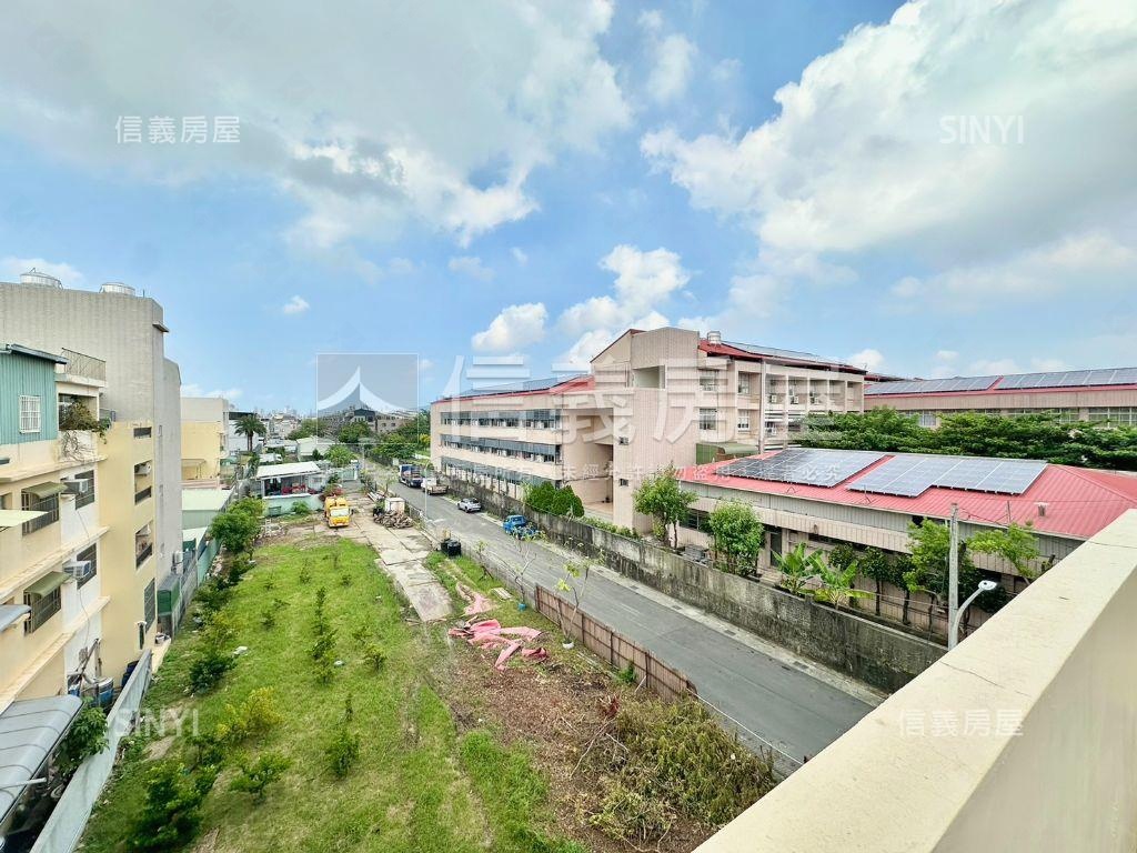 仁武高中旁五房正路透天厝房屋室內格局與周邊環境