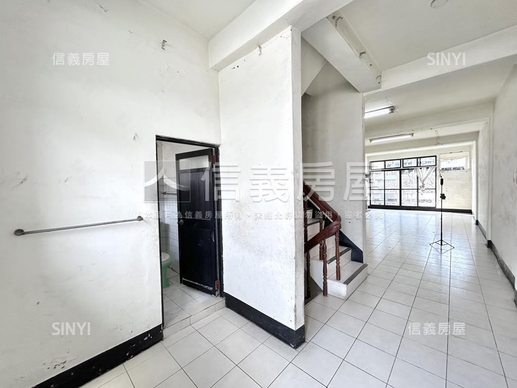 正五權路低總價商一透店房屋室內格局與周邊環境
