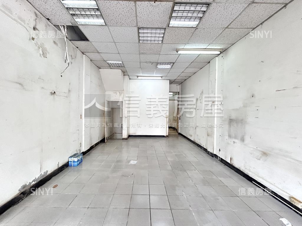 正五權路低總價商一透店房屋室內格局與周邊環境