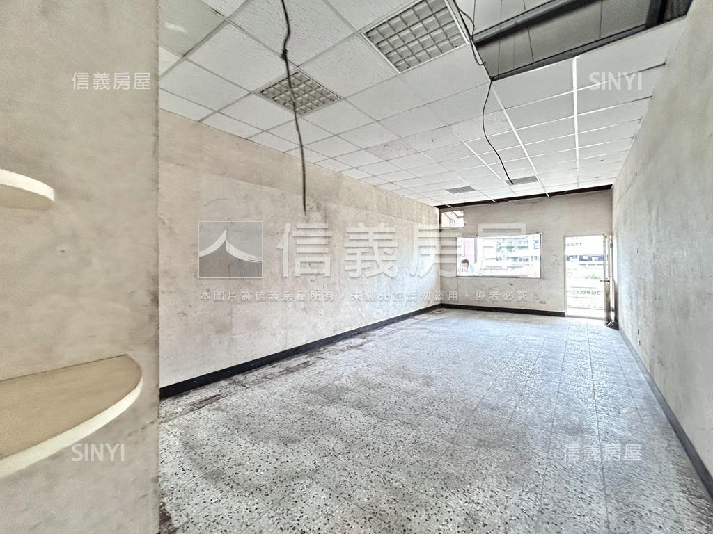正五權路低總價商一透店房屋室內格局與周邊環境