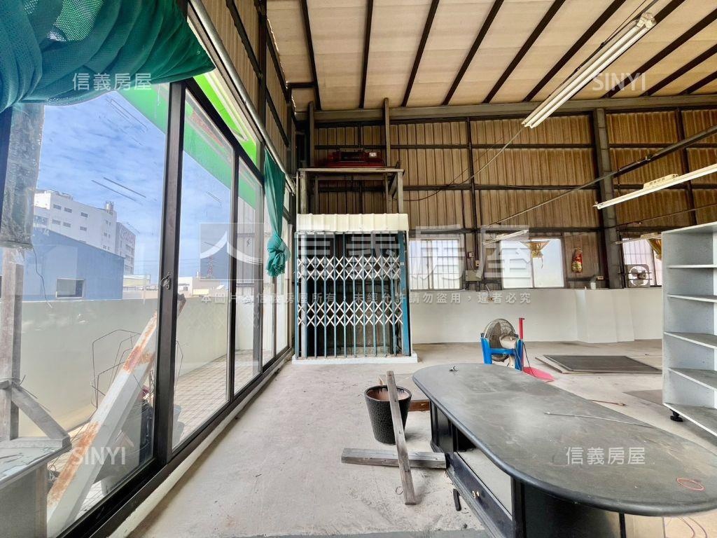 中正南路｜面寬廠房房屋室內格局與周邊環境