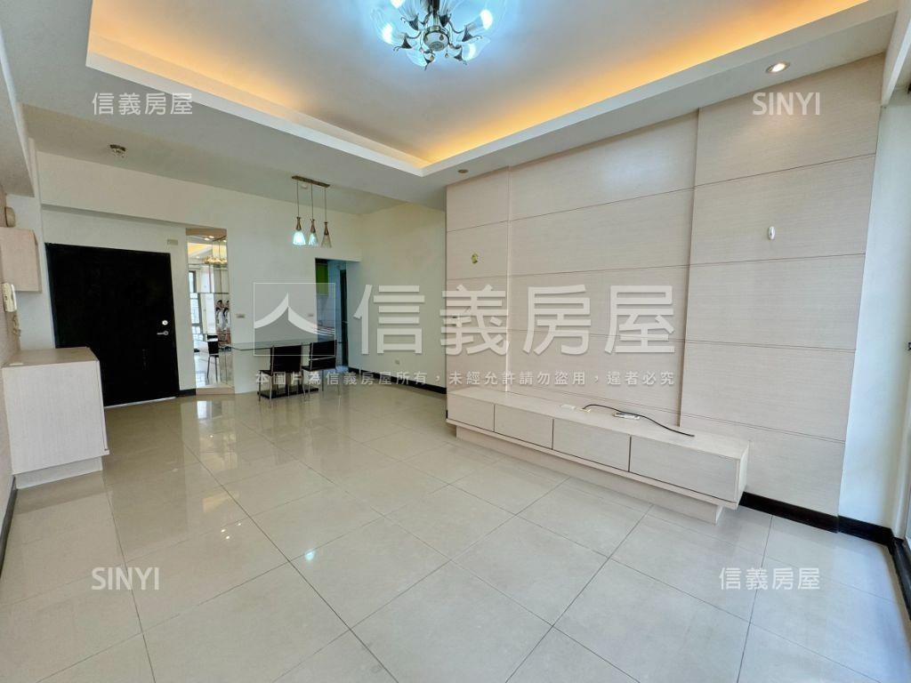 稀有釋出樂滿帝三房車位房屋室內格局與周邊環境