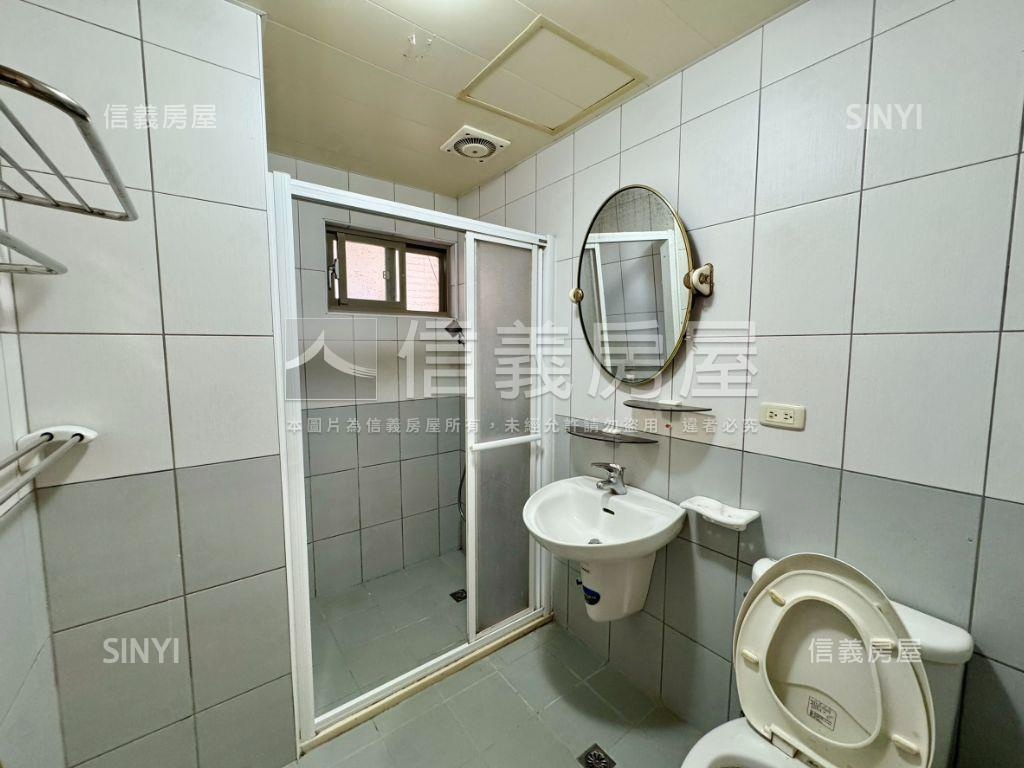 稀有釋出樂滿帝三房車位房屋室內格局與周邊環境