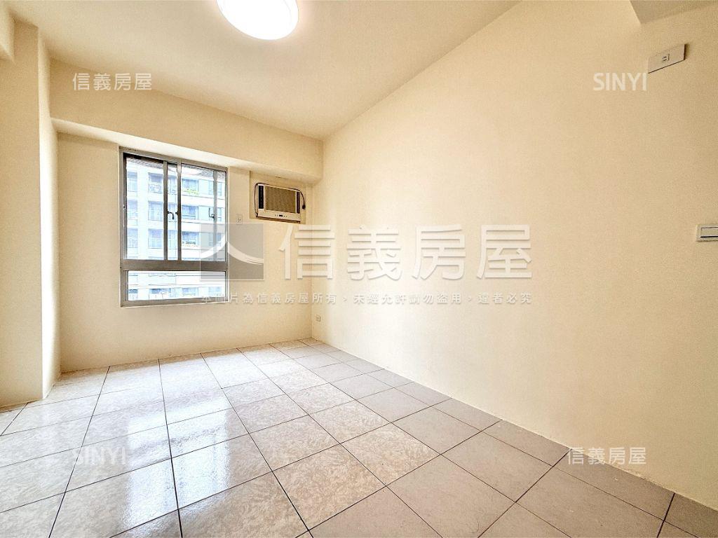 龍寶福華臻邸四房房屋室內格局與周邊環境
