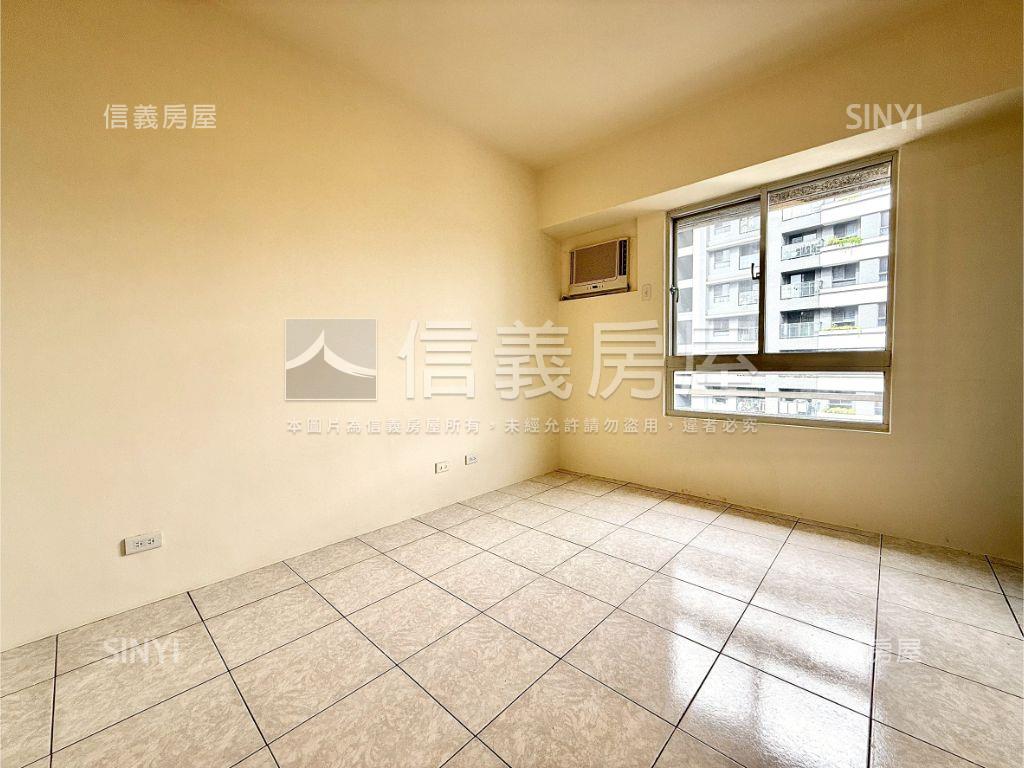 龍寶福華臻邸四房房屋室內格局與周邊環境