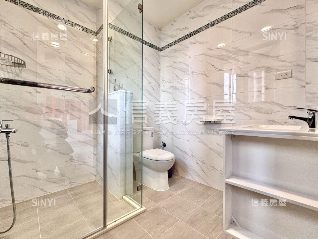 ６米面寬全新未住雙車墅房屋室內格局與周邊環境