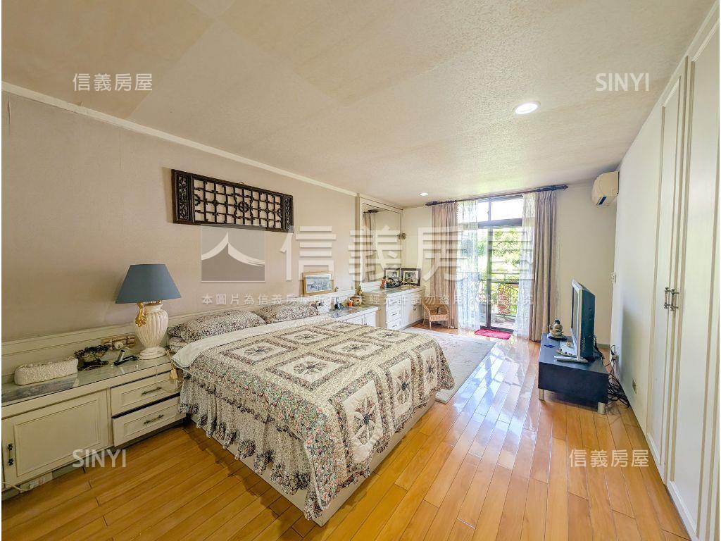 伯爵一代悠閒居住豪邸房屋室內格局與周邊環境