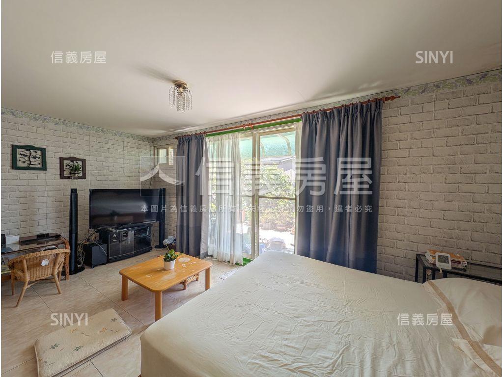 伯爵一代悠閒居住豪邸房屋室內格局與周邊環境