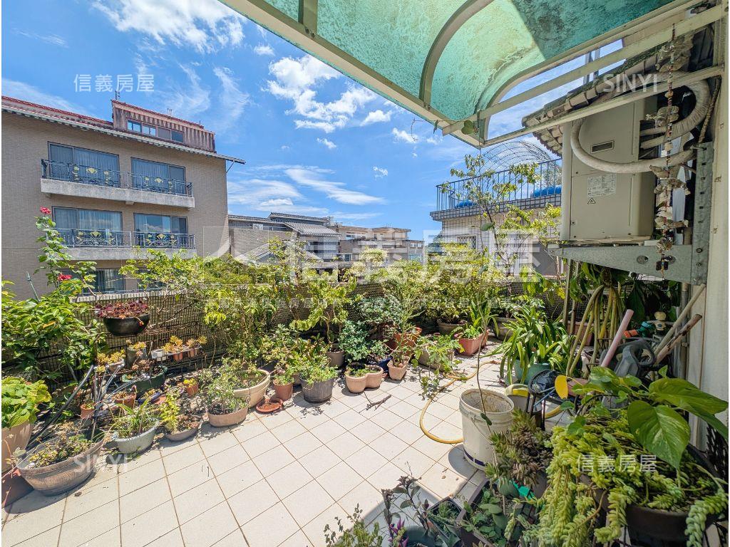 伯爵一代悠閒居住豪邸房屋室內格局與周邊環境