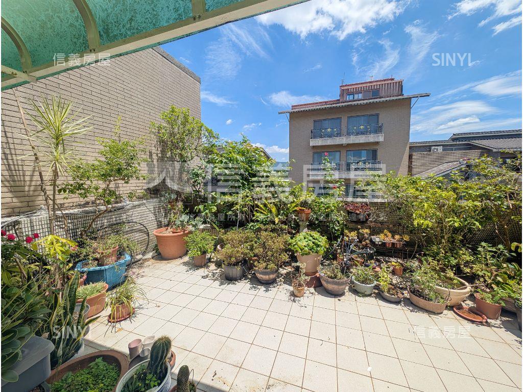 伯爵一代悠閒居住豪邸房屋室內格局與周邊環境