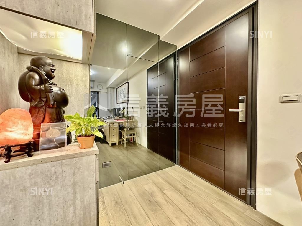 宜雄盛場．雙衛浴兩房車位房屋室內格局與周邊環境