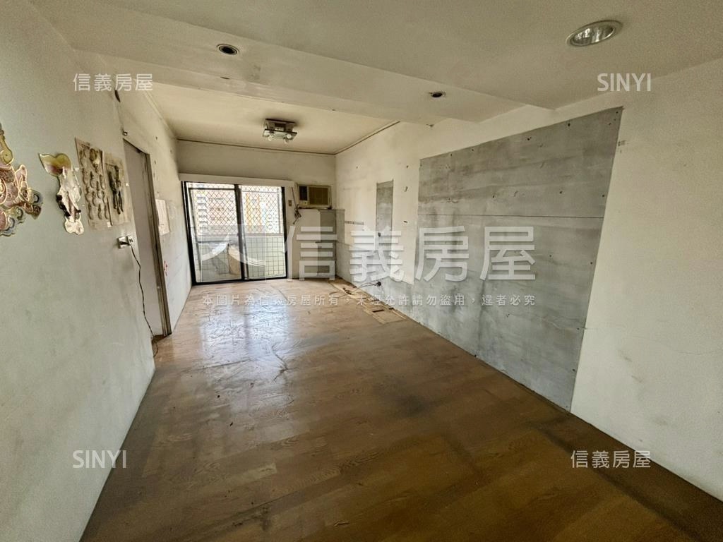 前金國小旁４房房屋室內格局與周邊環境