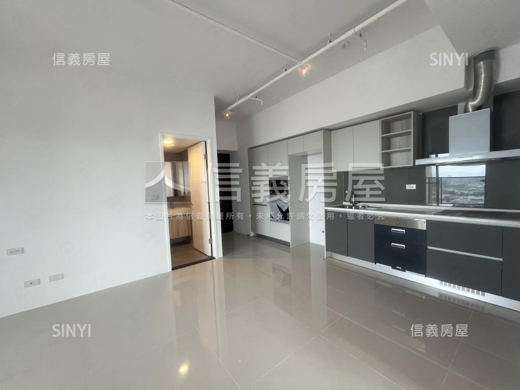 沅林築青帝王戶２房平車房屋室內格局與周邊環境