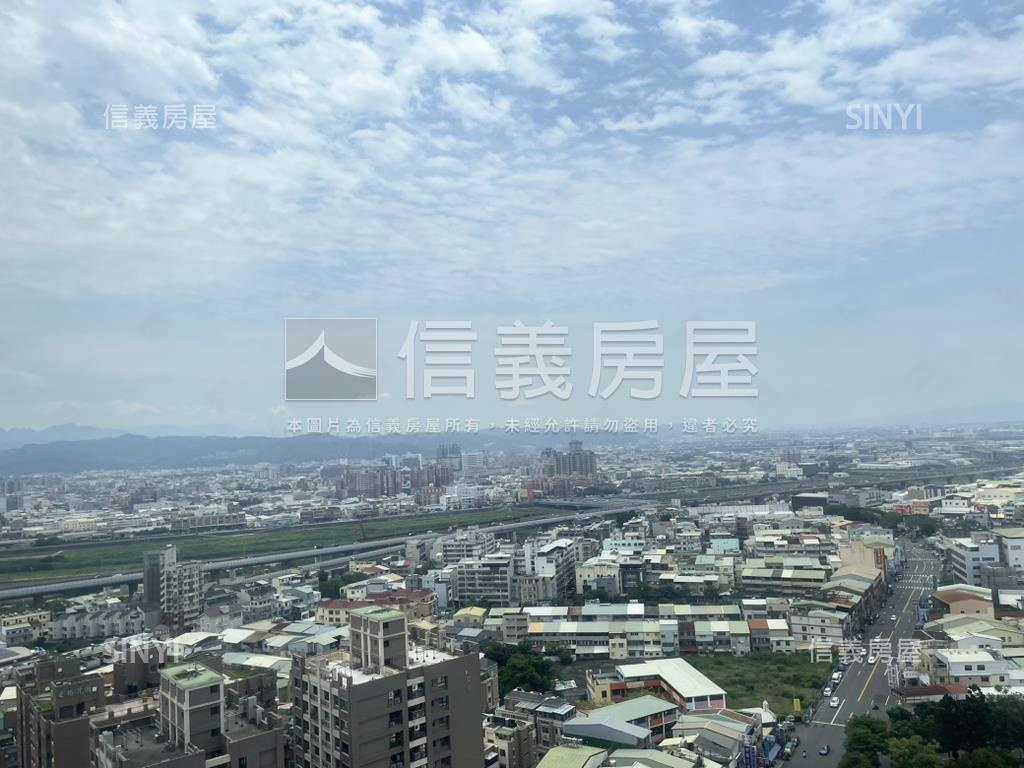 沅林築青帝王戶２房平車房屋室內格局與周邊環境