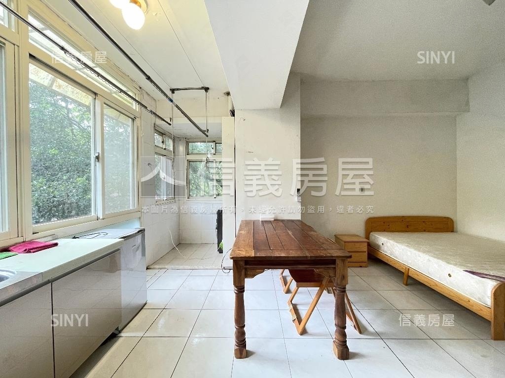花園新城綠景美宅房屋室內格局與周邊環境