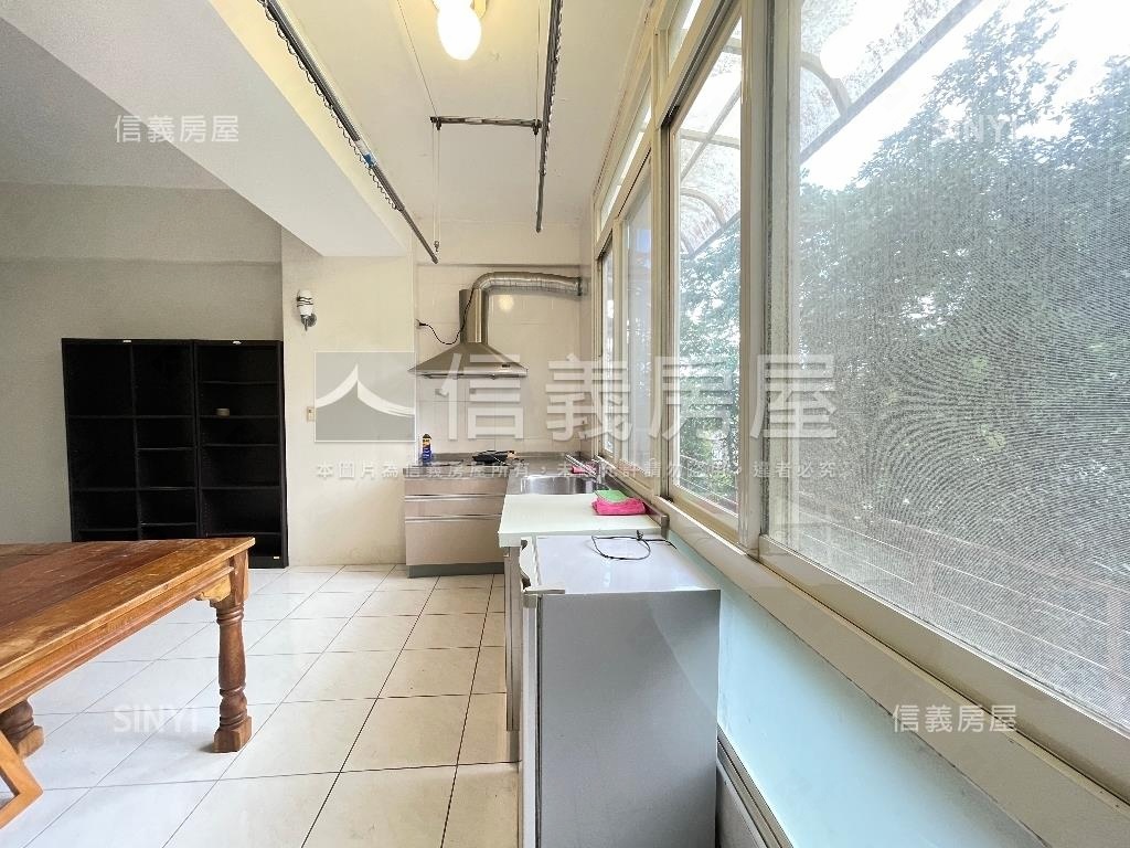 花園新城綠景美宅房屋室內格局與周邊環境