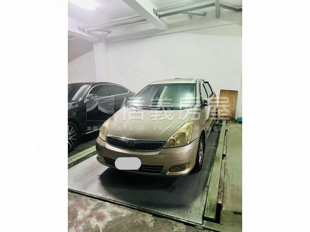 東興大業學區四房附車位房屋室內格局與周邊環境