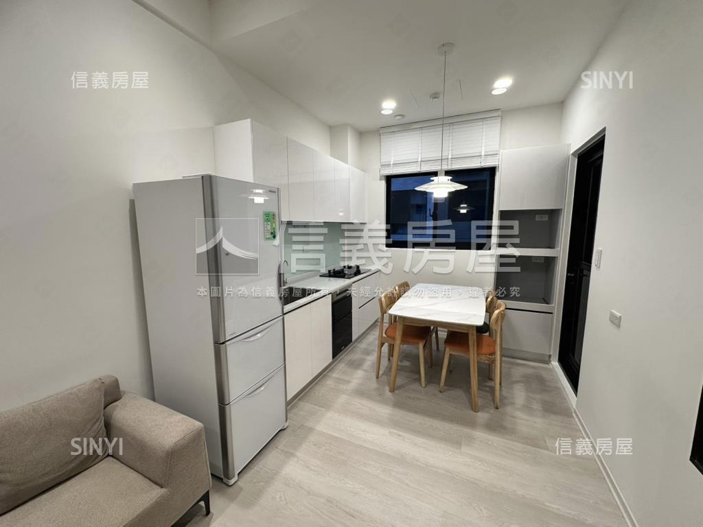 佳麗堡質感裝潢三房車位房屋室內格局與周邊環境