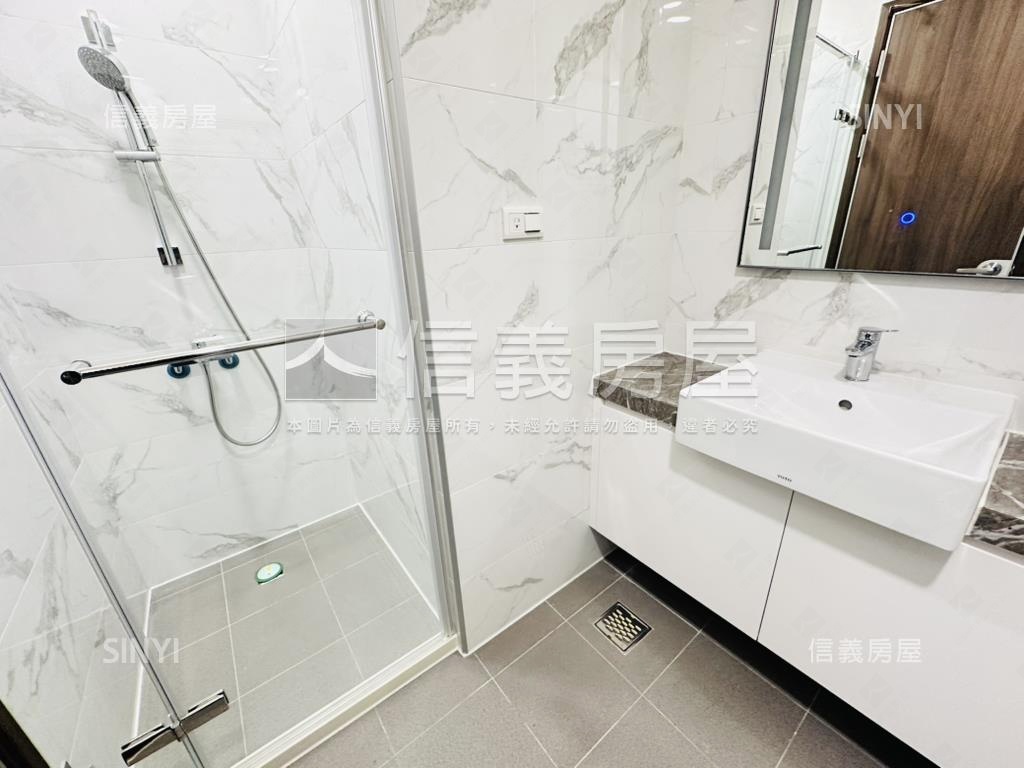 佳麗堡質感裝潢三房車位房屋室內格局與周邊環境