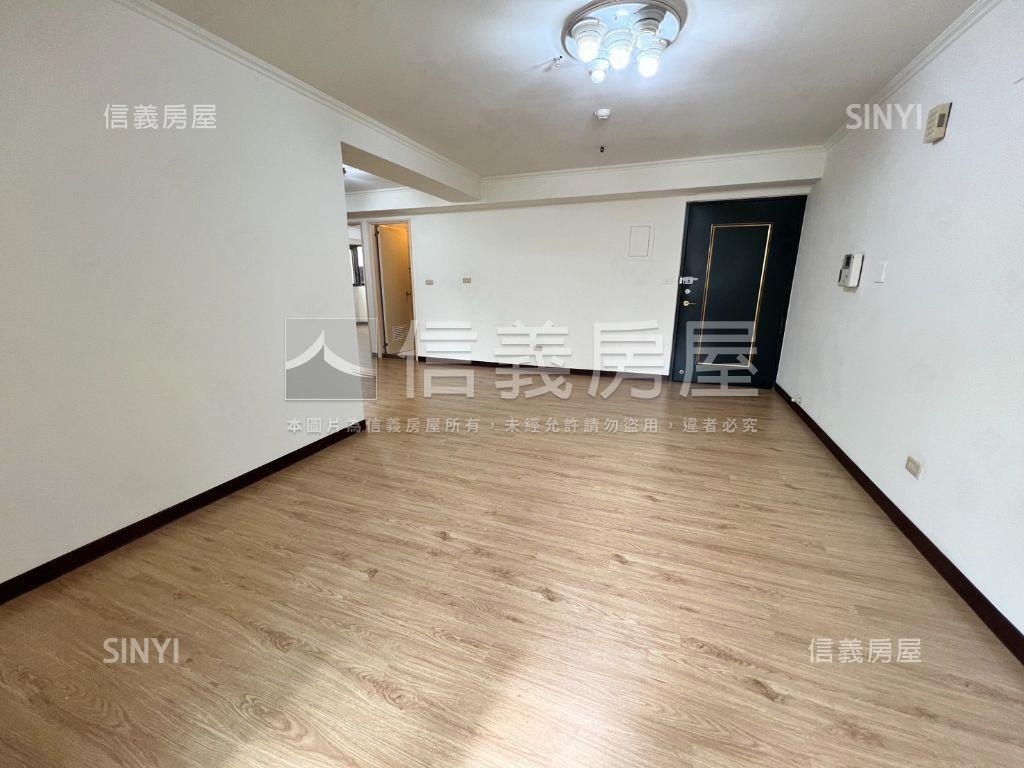 中平狀元高樓三房車位房屋室內格局與周邊環境