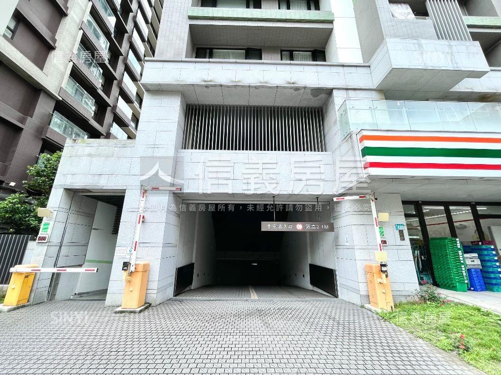 達永沐夏‧次頂樓三房車位房屋室內格局與周邊環境