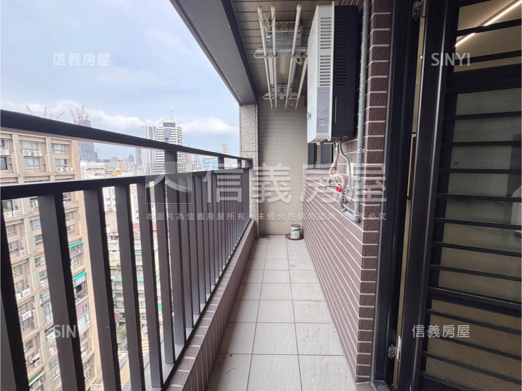 捷運有富帝王戶高樓＋車位房屋室內格局與周邊環境