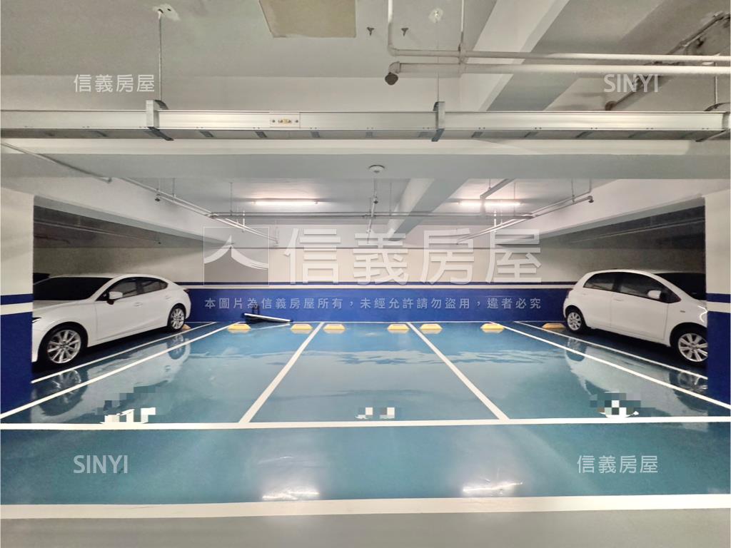 捷運有富帝王戶高樓＋車位房屋室內格局與周邊環境