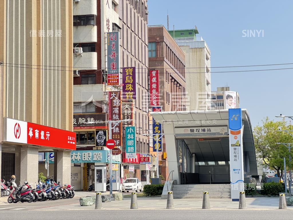 鹽埕捷運旁復古４＋１房房屋室內格局與周邊環境