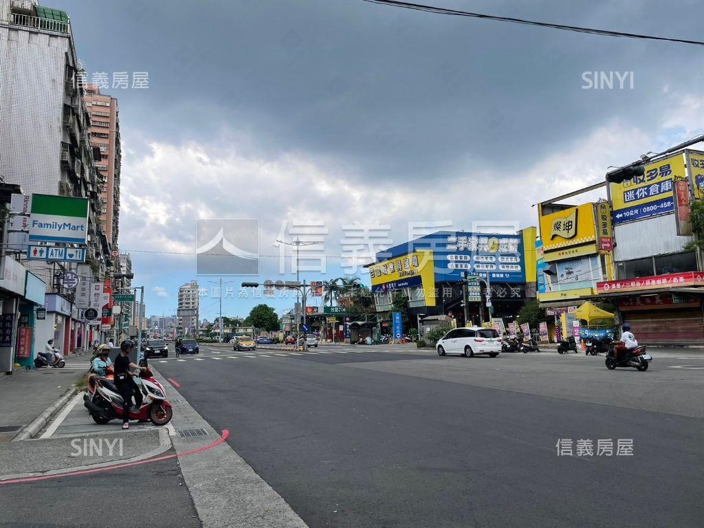 全家金雞母店面房屋室內格局與周邊環境
