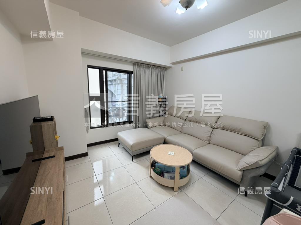 雲鼎小資族兩房稀有釋出房屋室內格局與周邊環境