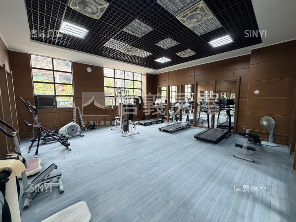 雲鼎小資族兩房稀有釋出房屋室內格局與周邊環境