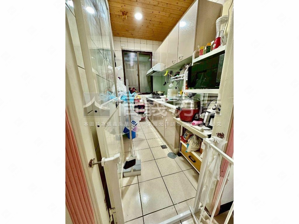 鄰近北屯潭子低總價三房房屋室內格局與周邊環境