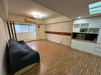 面校園三房美廈