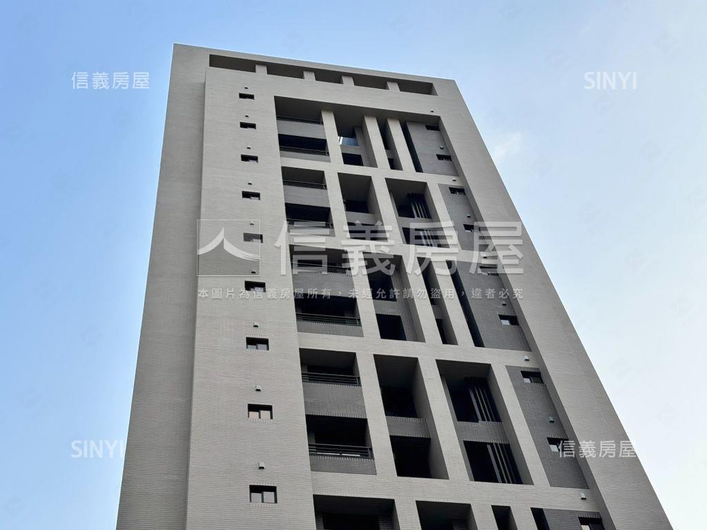 昂峰惟美☆辦公室露臺戶房屋室內格局與周邊環境