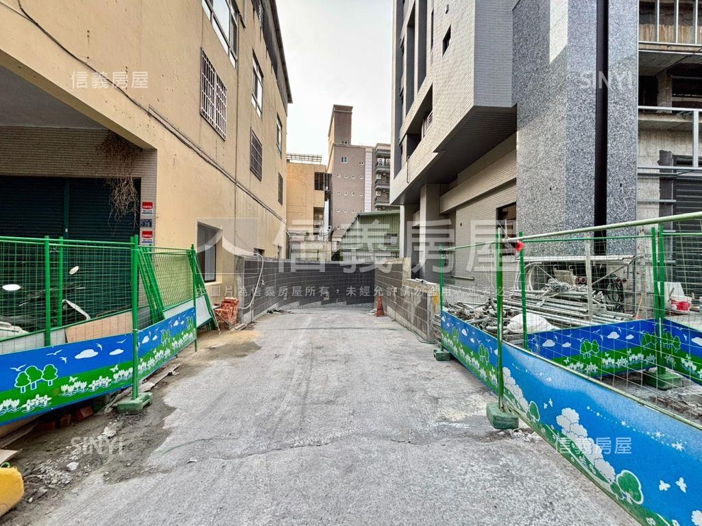 昂峰惟美☆辦公室露臺戶房屋室內格局與周邊環境