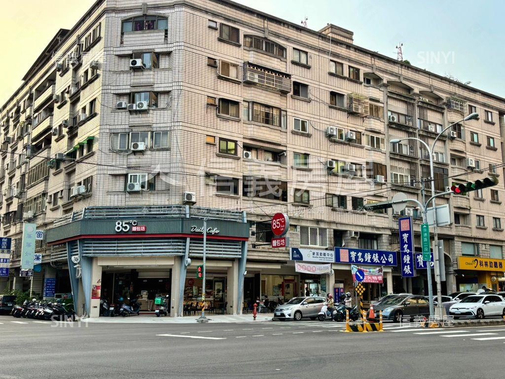 昂峰惟美☆辦公室露臺戶房屋室內格局與周邊環境