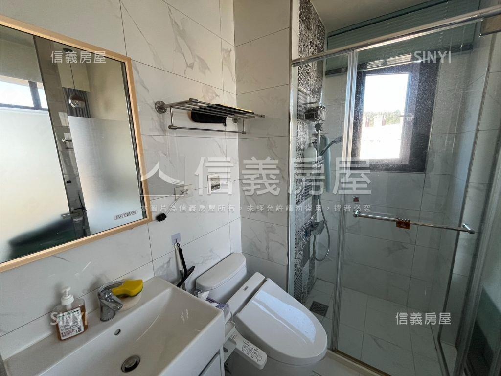 天越三房帶塔式車位房屋室內格局與周邊環境