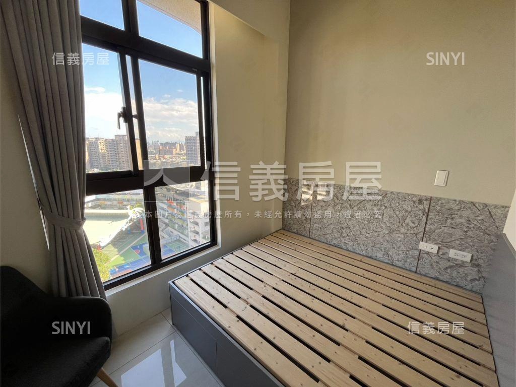 天越三房帶塔式車位房屋室內格局與周邊環境