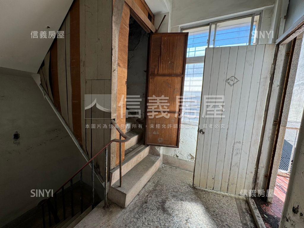 金華約１７米寬大地坪透天房屋室內格局與周邊環境